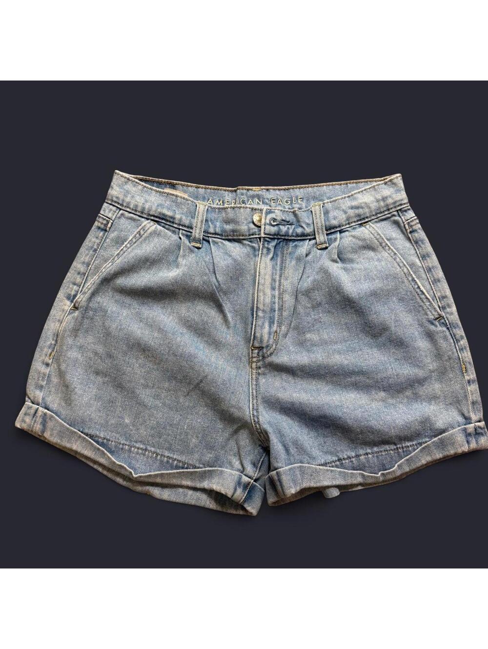 American Eagle Outfitters High Waist Women's Blue Shorts - Mom - Size 2